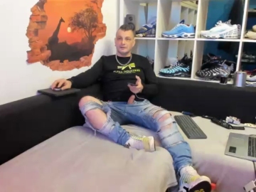 PP_Proll_Muc  17-10-2021 Recorded Video Topless